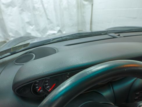 Used 2004 Porsche 911 GT3 image 64