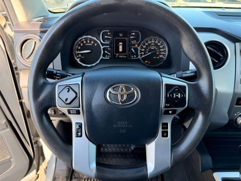 Used 2019 Toyota Tundra SR5 image 21