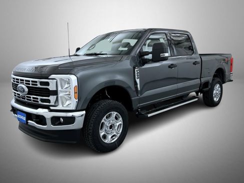 New 2026 Ford F250 XLT w/ FX4 Off-Road Package image 1