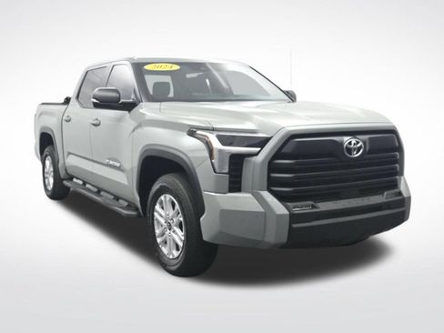 Used 2024 Toyota Tundra SR5 w/ SR5 Premium Package AWD/4WD image 3