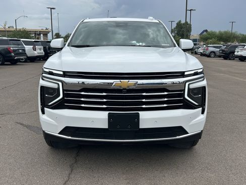 Used 2025 Chevrolet Tahoe LT AWD/4WD image 8