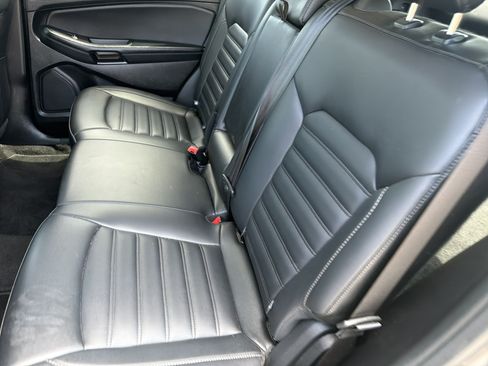 Used 2024 Ford Edge SEL AWD/4WD image 13