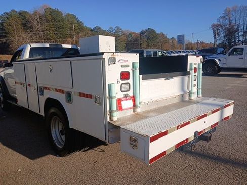 Used 2016 RAM 5500 Tradesman w/ Power Accessory Group image 7