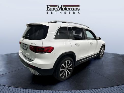 Used 2023 Mercedes-Benz GLB 250 4MATIC image 5