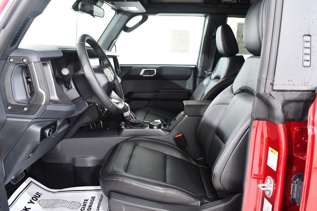 New 2026 Ford Bronco Badlands AWD/4WD image 6