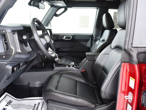 New 2026 Ford Bronco Badlands AWD/4WD image 6