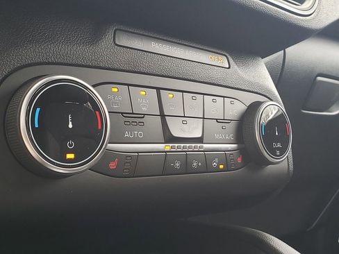 New 2026 Ford Escape ST-Line w/ Cold Weather Package AWD/4WD image 17