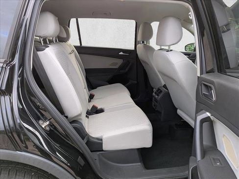Used 2021 Volkswagen Tiguan S image 21