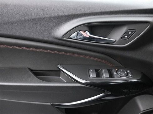 New 2026 Chevrolet Trax RS w/ Sunroof Package image 24