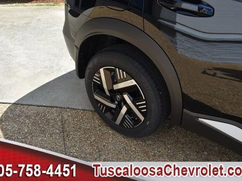 Used 2026 Nissan Kicks SV w/ SV Premium Package FWD image 13