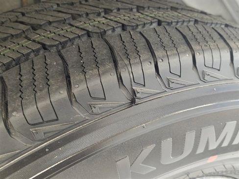 Used 2020 GMC Savana 2500 w/ Driver Convenience Package image 48