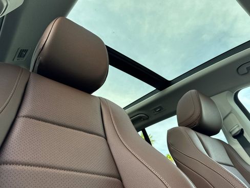 New 2026 Mercedes-Benz GLS 450 4MATIC image 33