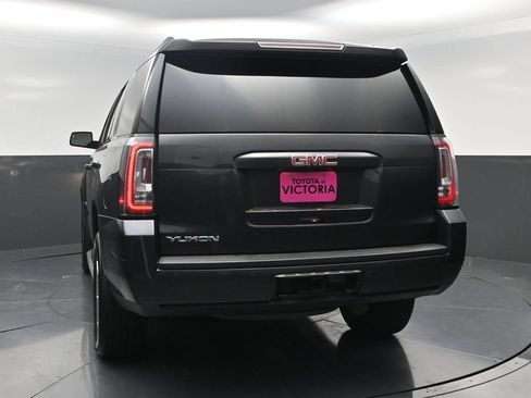Used 2017 GMC Yukon SLE w/ SLE Value Package RWD image 18