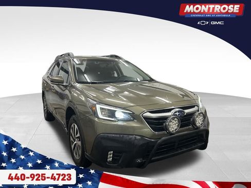 Used 2022 Subaru Outback Premium image 7