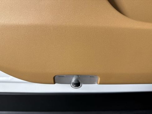 Used 2023 Lexus RZ 450e Premium image 23