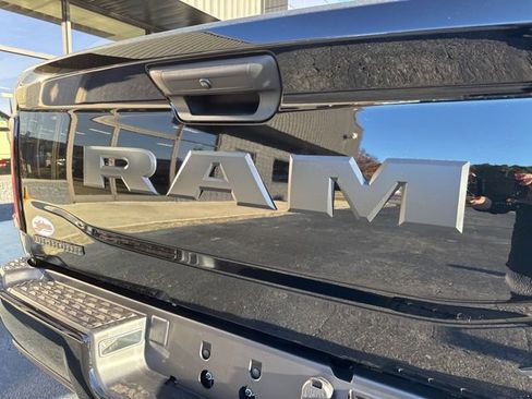 New 2026 RAM 2500 Big Horn AWD/4WD image 27