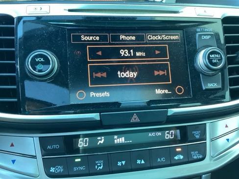 Used 2014 Honda Accord EX-L image 28