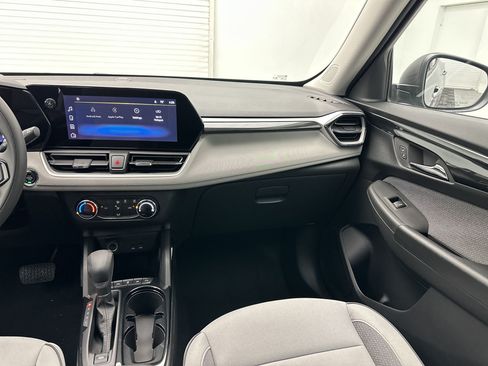 New 2026 Chevrolet TrailBlazer LS w/ LS Convenience Package AWD/4WD image 28
