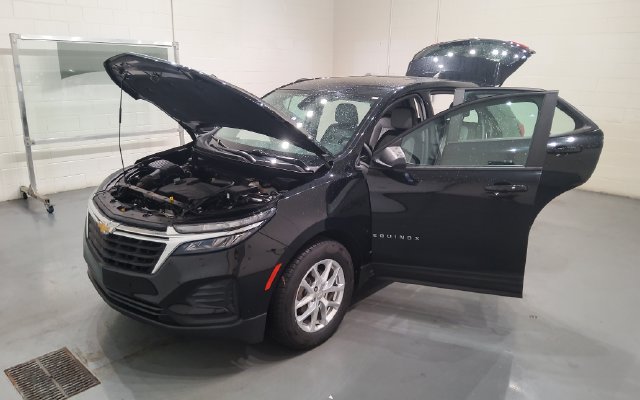 Used 2023 Chevrolet Equinox LS FWD image 13