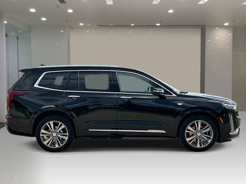 Used 2024 Cadillac XT6 Premium Luxury w/ LPO, Floor Liner Package AWD/4WD image 5