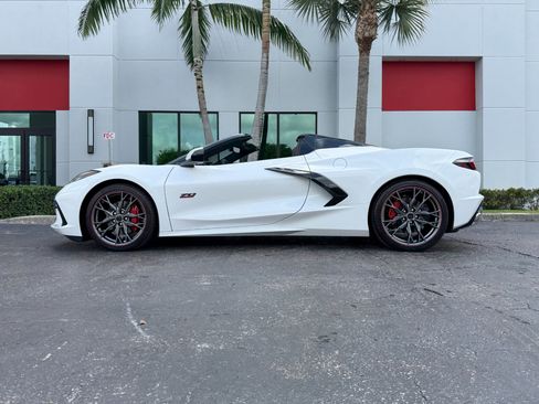 Used 2023 Chevrolet Corvette Stingray Premium Conv image 11