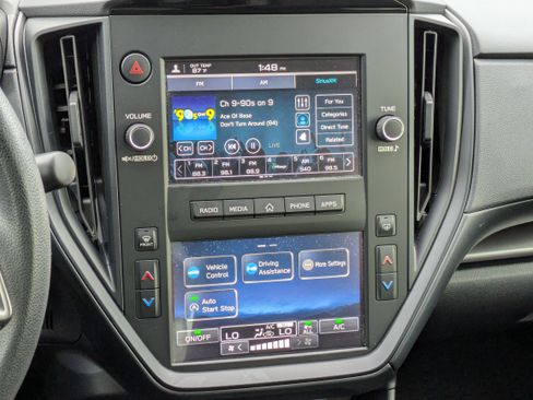 Certified 2025 Subaru Impreza 2.0i image 18