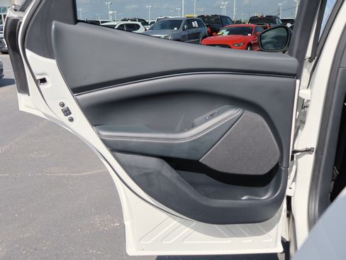 Certified 2024 Ford Mustang Mach-E Select image 26