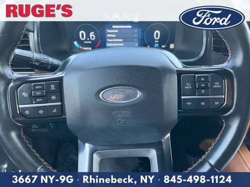 Used 2023 Ford Expedition Platinum AWD/4WD image 22