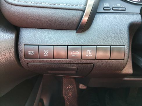 Used 2024 Toyota Camry SE FWD image 21
