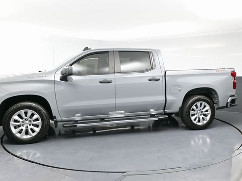 Used 2024 Chevrolet Silverado 1500 Custom image 6