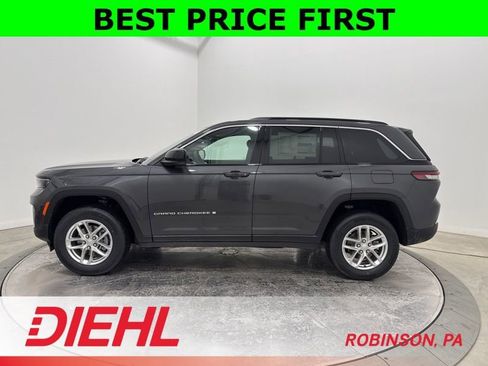 New 2025 Jeep Grand Cherokee Laredo X image 4