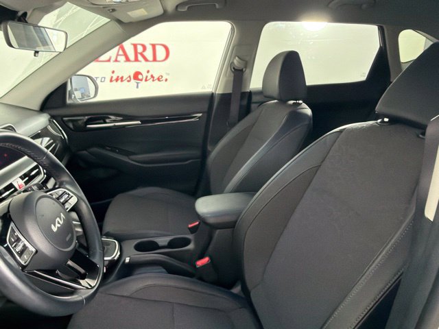 Used 2025 Kia Seltos S FWD image 17