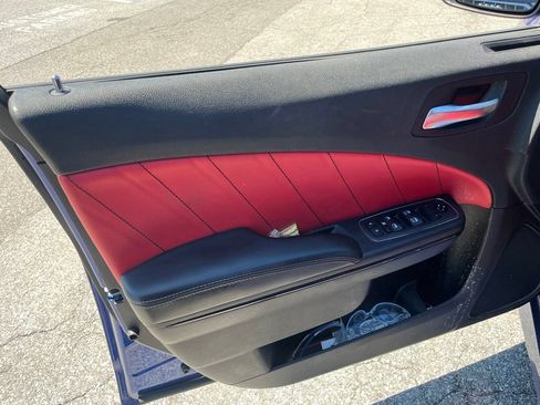 Used 2021 Dodge Charger R/T w/ Blacktop Package RWD image 5