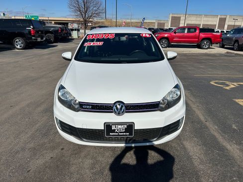 Used 2014 Volkswagen GTI Wolfsburg Edition image 2