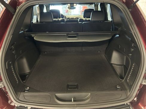 Used 2021 Jeep Grand Cherokee Limited w/ Trailer Tow Group IV image 29