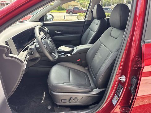 Used 2025 Hyundai Tucson SEL FWD image 22