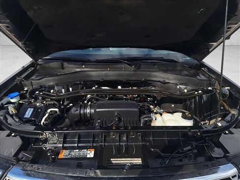 Used 2023 Ford Explorer Limited w/ Equipment Group 301A image 21