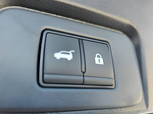 New 2026 Nissan Rogue SV image 7