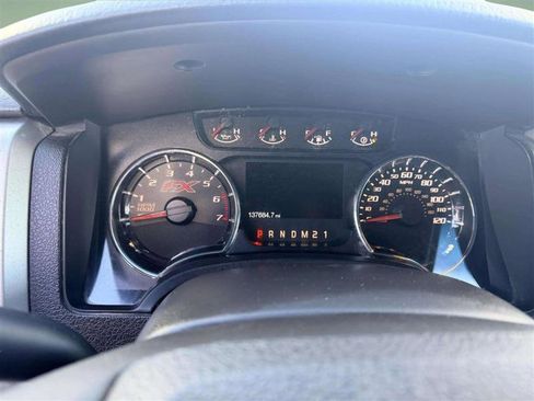 Used 2014 Ford F150 FX4 w/ Equipment Group 402A Luxury image 35