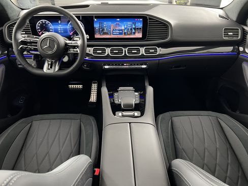 New 2025 Mercedes-Benz GLS 63 AMG 4MATIC image 23