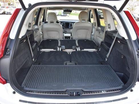 Used 2021 Volvo XC90 T5 Momentum w/ Protection Package Premier FWD image 66