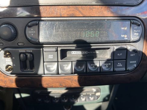 Used 2004 Chrysler Sebring Limited w/ Driver Convenience Group image 22