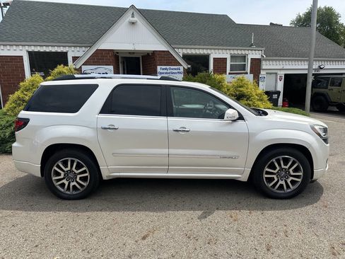 Used 2014 GMC Acadia Denali image 8