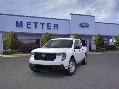 New 2025 Ford Maverick XL image 34