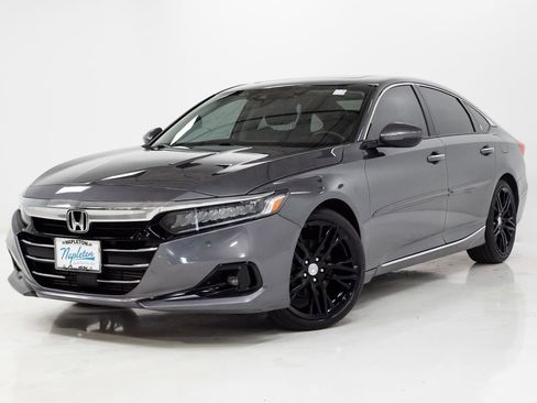 Used 2021 Honda Accord Touring image 1