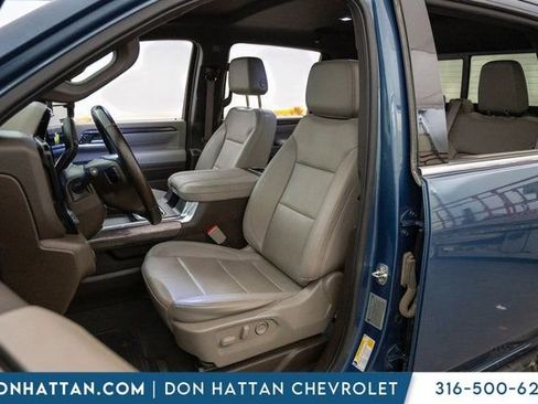 Used 2024 Chevrolet Silverado 2500 LTZ w/ LTZ Convenience Package image 4