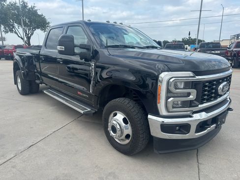 Used 2023 Ford F350 Lariat AWD/4WD image 4