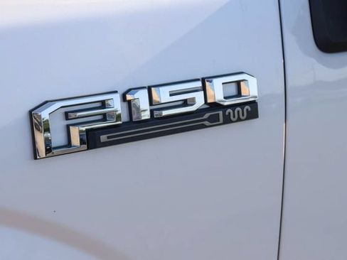 Used 2018 Ford F150 King Ranch w/ Equipment Group 601A Luxury AWD/4WD image 8