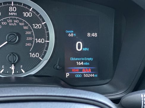 Used 2021 Toyota Corolla LE FWD image 23