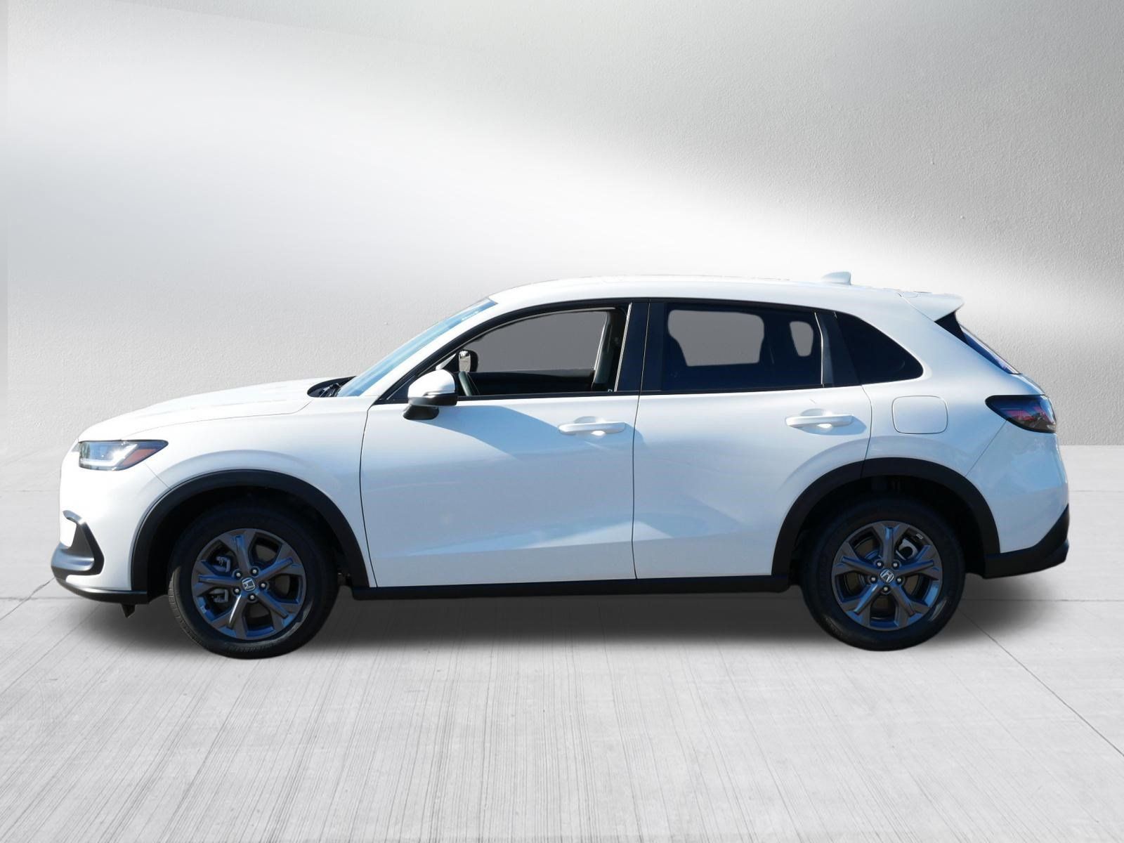 Used 2027 Honda HR-V LX image 4